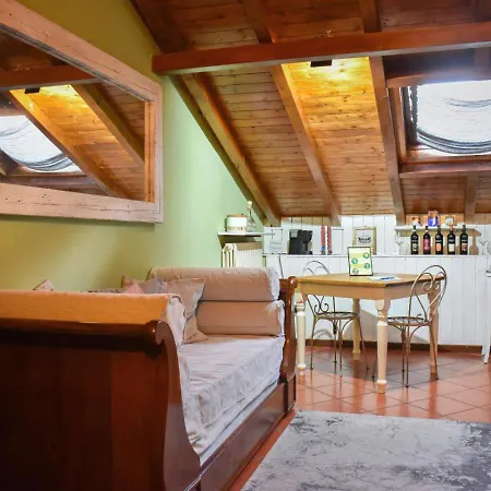Ferienwohnung Casa In Contrada: Cozy Flat In Old Town Bellano Exterior foto